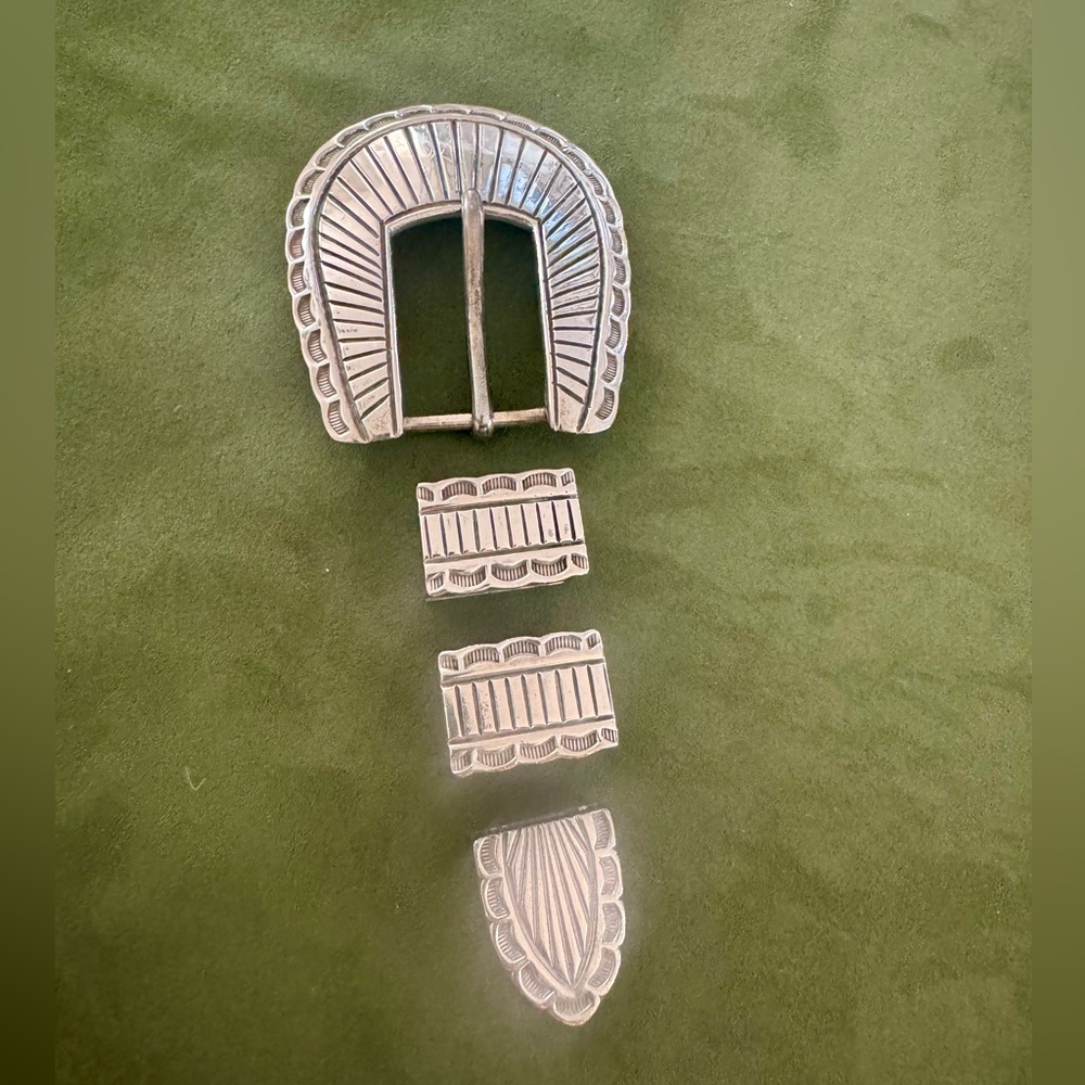 Vintage Native American Ranger four piece belt buckle set. Sterling silver. 3/4” - Picture 2 of 13